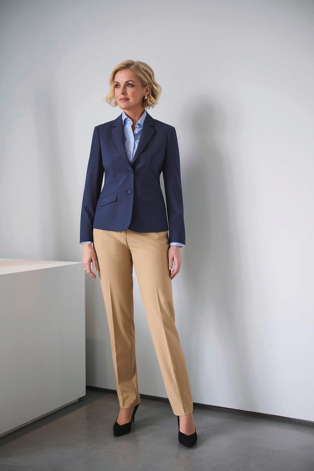 Pantalon femme Eleanor coupe slim — Photo produit