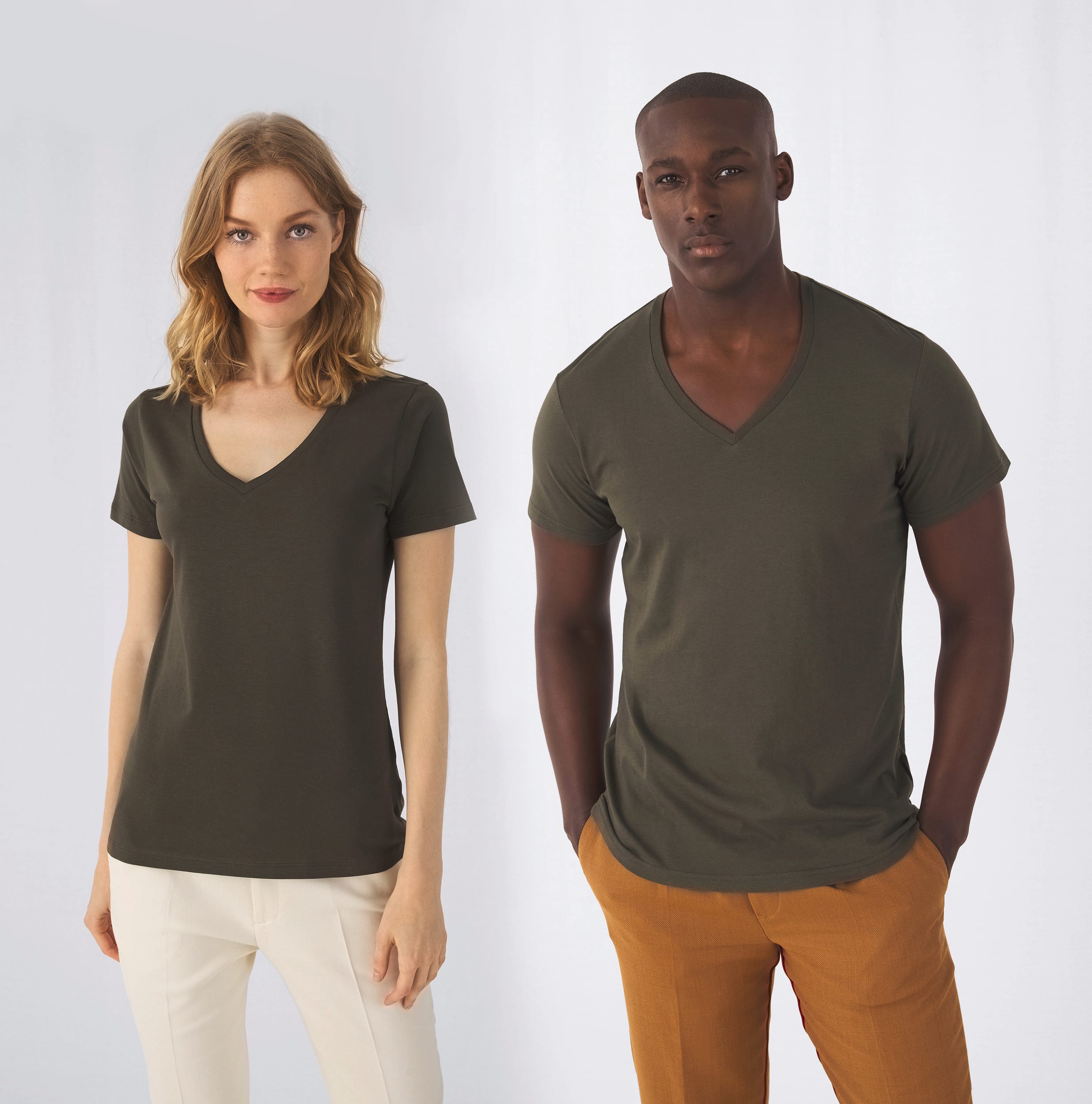 T-shirt BIO Inspire col V Homme — Photo produit