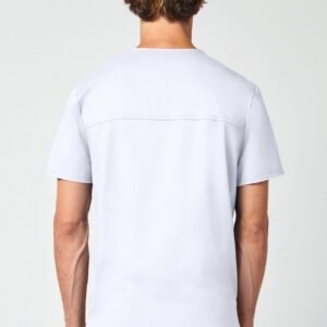 Haut col V homme — Photo produit