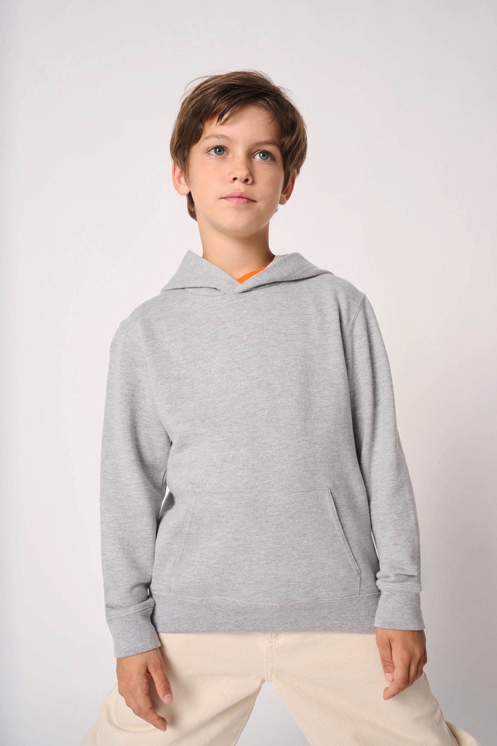 Sweat-shirt à capuche enfant — Photo produit