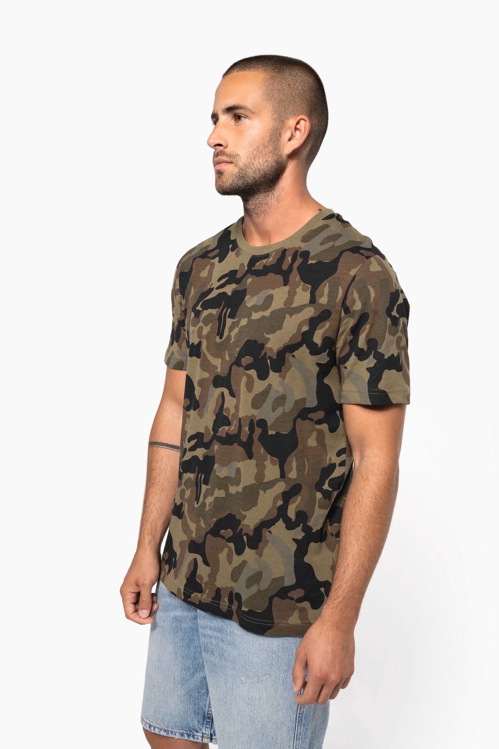 T-shirt camo manches courtes homme — Photo produit