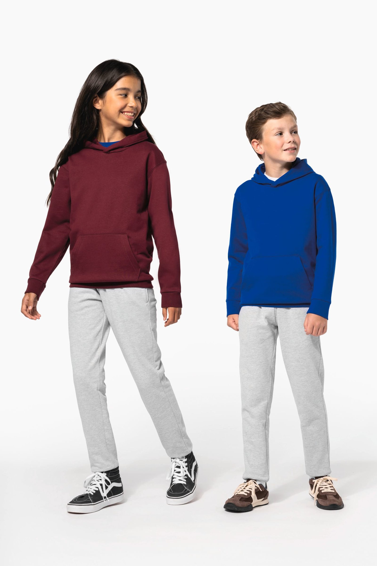 Sweat-shirt capuche enfant — Photo produit